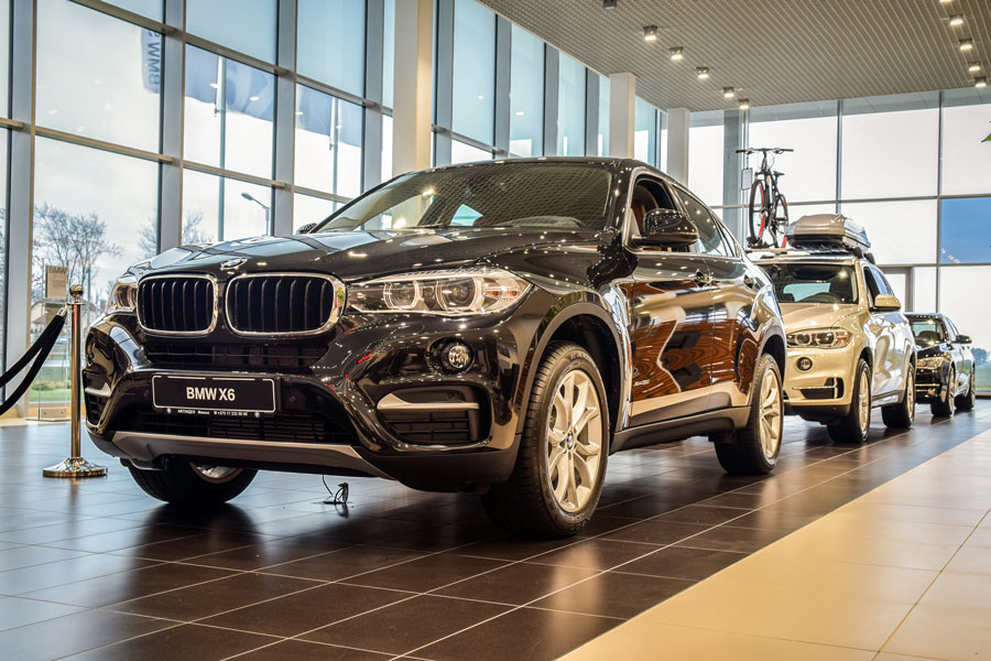 BMW Dealer